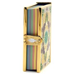 Позолоченная книга «Коран» в подарочном футляре