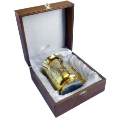 Большая кружка для пива «Золотая» — стильно дополнит мини-бар бани