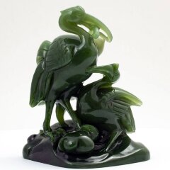 Нефритовая статуэтка «Цапли»