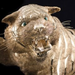 Большая серебряная скульптура «ЗОЛОТОЙ ТИГР» в единственном экземпляре в мире