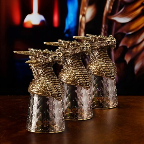 Подарочные рюмки перевёртыш для водки «Дракон» — как символ 2024 года