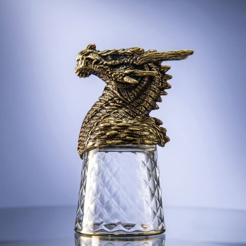 Подарочные рюмки перевёртыш для водки «Дракон» — как символ 2024 года