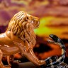 Интерьерная композиция с ножом «Лев победитель» — эксклюзивный АРТ ДЕКОР подчеркнёт характер его обладателя