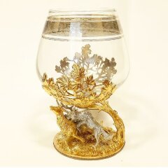 Подарочный бокал «Олень и волки»