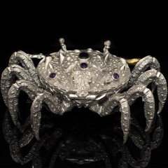 Икорница из серебра «Краб» с позолоченной ложкой в подарок к праздничному столу