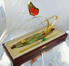 Настольная визитница с ручкой «Бабочка»