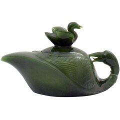 Подарочный чайник «Утка» из зелёного байкальского нефрита