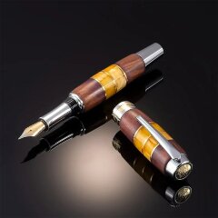 Подарочная перьевая ручка «Стиль» из палисандра и янтаря