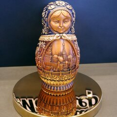 Синяя сувенирная «Матрёшка» с золотистой росписью