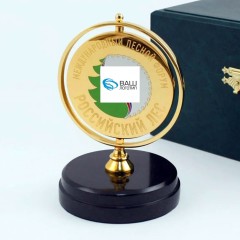 Бизнес сувениры «Наградная медаль» с логотипом компании