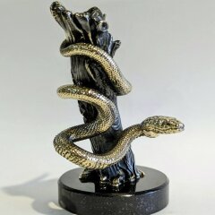 Бронзовая карандашница «Змея на дереве» в подарок коллеге