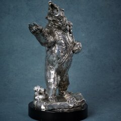Бронзовая статуэтка «Пробуждение» в подарок коллекционеру