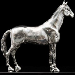 Серебряная статуэтка «Ахалтекинская лошадь» эксклюзивный подарок на Новый год