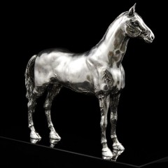 Серебряная статуэтка «Ахалтекинская лошадь» эксклюзивный подарок на Новый год