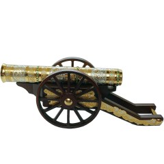 Мужской набор на 23 февраля «Пушка» из трёх стопок