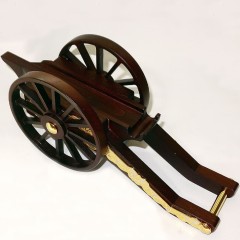 Мужской набор на 23 февраля «Пушка» из трёх стопок