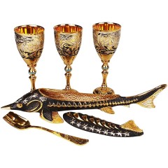 Набор для водки с икорницей «Осётр» и тремя фужерами в фирменной упаковке