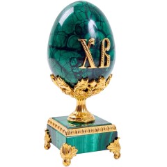 Малахитовое яйцо «Пасхальное торжество ХВ» с позолоченным декором в подарок к пасхе