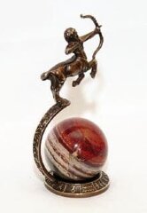 Знака зодиака «Стрелец» (яшма)