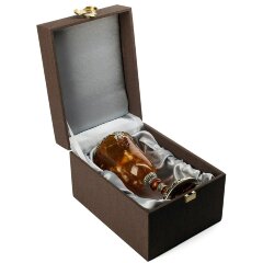 Винный бокал из янтаря «Виноград»