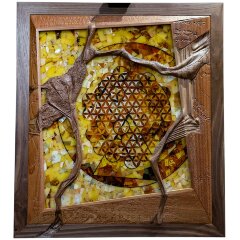 Интерьерное резное панно «Цветок жизни» из корня ореха и янтаря