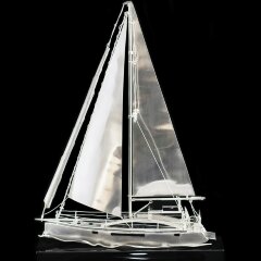 Серебряная копия яхты «Jeanneau Cornetta» в подарочном футляре — Премиум подарки
