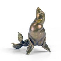 Скульптурная статуэтка «Морской лев»