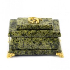 Подарочная шкатулка из змеевика «Ящерица» для украшений