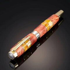 Хромированная перьевая ручка «Ричард» из капа берёзы и янтаря