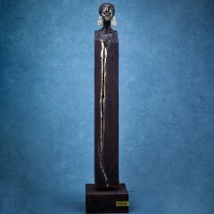 Интерьерная композиция из бронзы «Аша» в подарок ценителям арт объектов