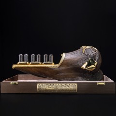 Ламповые часы из кости мамонта «Реликвия» — произведение искусства ограниченной партии