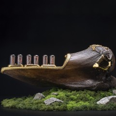 Ламповые часы из кости мамонта «Реликвия» — произведение искусства ограниченной партии