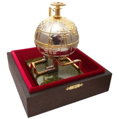 Сувенирная статуэтка «Планета Газ» с золочением