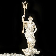 Серебряная икорница «Нептун» с позолотой и морской раковиной Galiotis