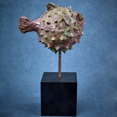 Интерьерная композиция из бронзы «Pin» в подарок ценителям арт объектов