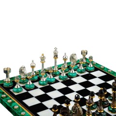 Малахитовые шахматы «MALACHITE» из натурального камня — VIP подарок