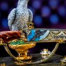 Интерьерная композиция «Охотничий сокол» — украшенный нож на подставке из натурального нефрита