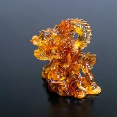 Подарочная фигурка из янтаря «Китайский дракон» — как символ нового 2024 года