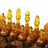Шахматные фигуры «Фишер» из янтаря на пластиковой доске