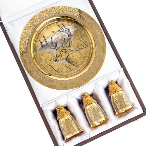 Декоративная тарелка «Олень» с тремя стопками перевертышами