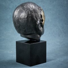 Авторская статуэтка из бронзы «Наблюдатель» в подарок руководителю