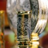 Походная фляжка «Схватка» с тремя стопками в подарок мужчине охотнику