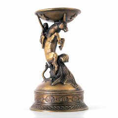 Бронзовый подсвечник «Телец» для декора дома