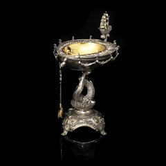 Серебряная икорница «GALIOTIS» из морской раковины с фрегатом