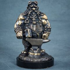 Авторская статуэтка из бронзы «Кузнец оружейник» в подарок металлургу