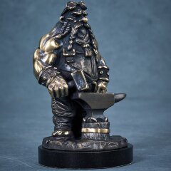 Авторская статуэтка из бронзы «Кузнец оружейник» в подарок металлургу