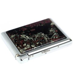 Сигаретница металлическая на 20 сигарет «Эвдиалит» с зажигалкой в подарок мужу