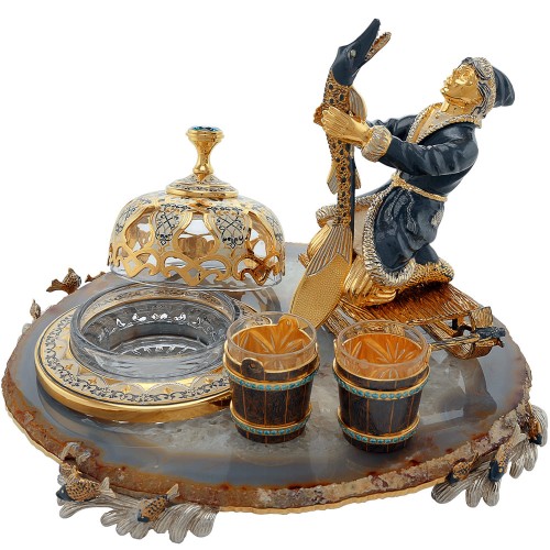 Златоустовская икорница на агате «Емеля» в наборе с двумя стопками к праздничному столу