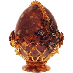 Пасхальное яйцо «Цветочная корзинка» красного цвета в подарок девушке на Пасху