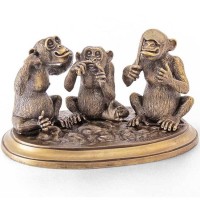 Скульптурная композиция «Три мудрых обезьяны»